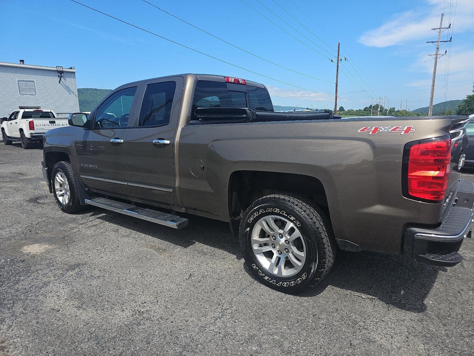2014 Chevrolet Silverado 1500 Double Cab Standard Box 4-Wheel Drive LTZ w/1LZ