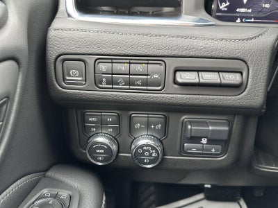 2023 GMC Yukon 4WD 4dr Denali