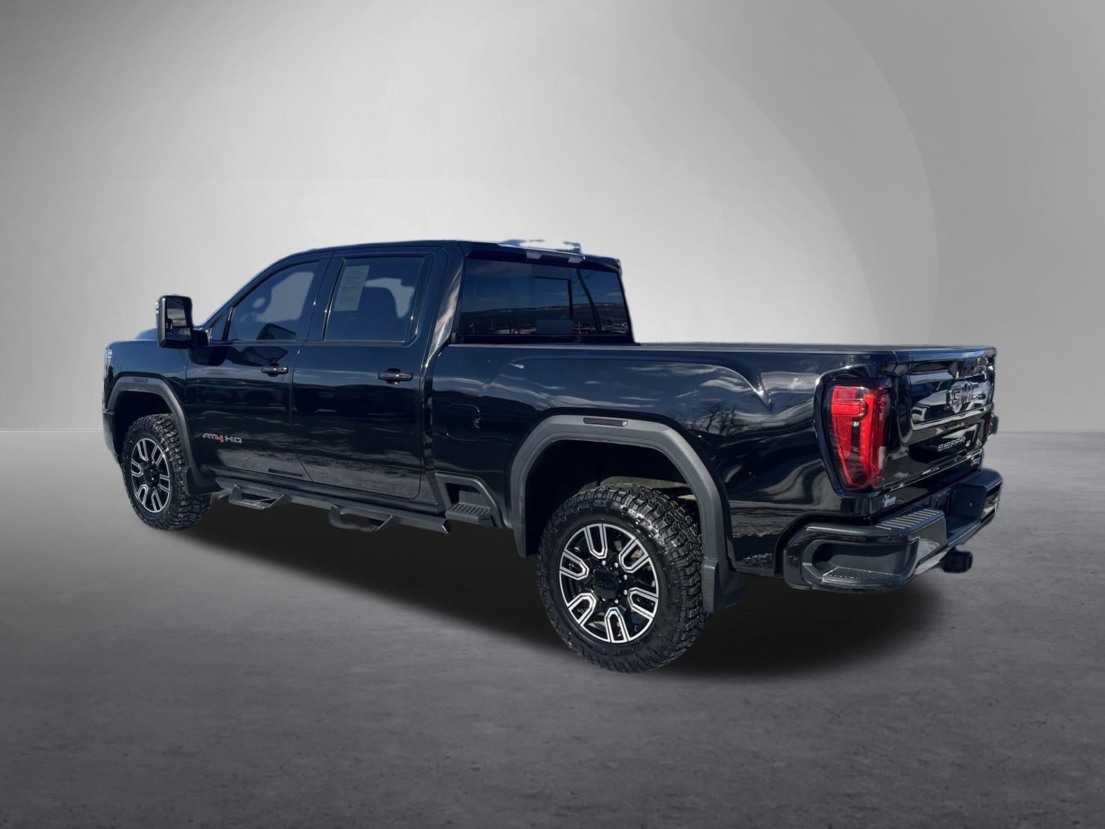 2020 GMC Sierra 2500 HD Crew Cab Standard Box 4-Wheel Drive AT4