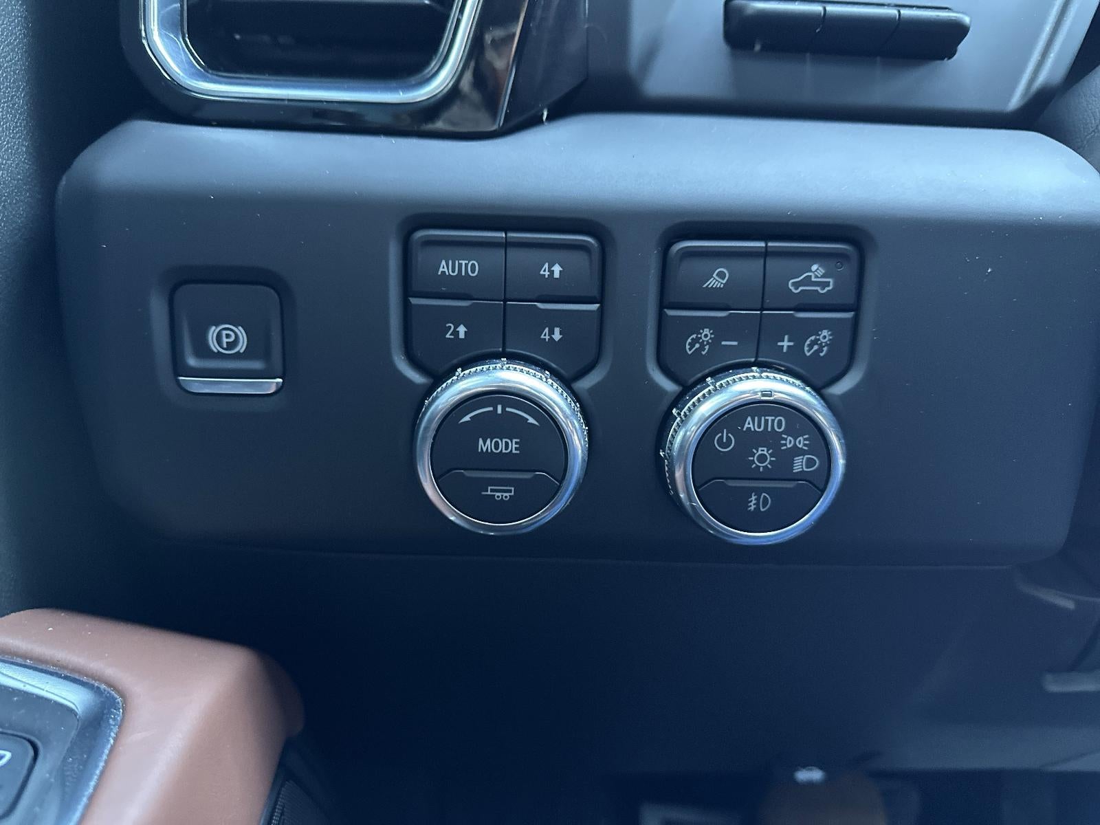 2025 GMC Sierra 2500 HD Crew Cab Standard Box 4-Wheel Drive Denali Ultimate