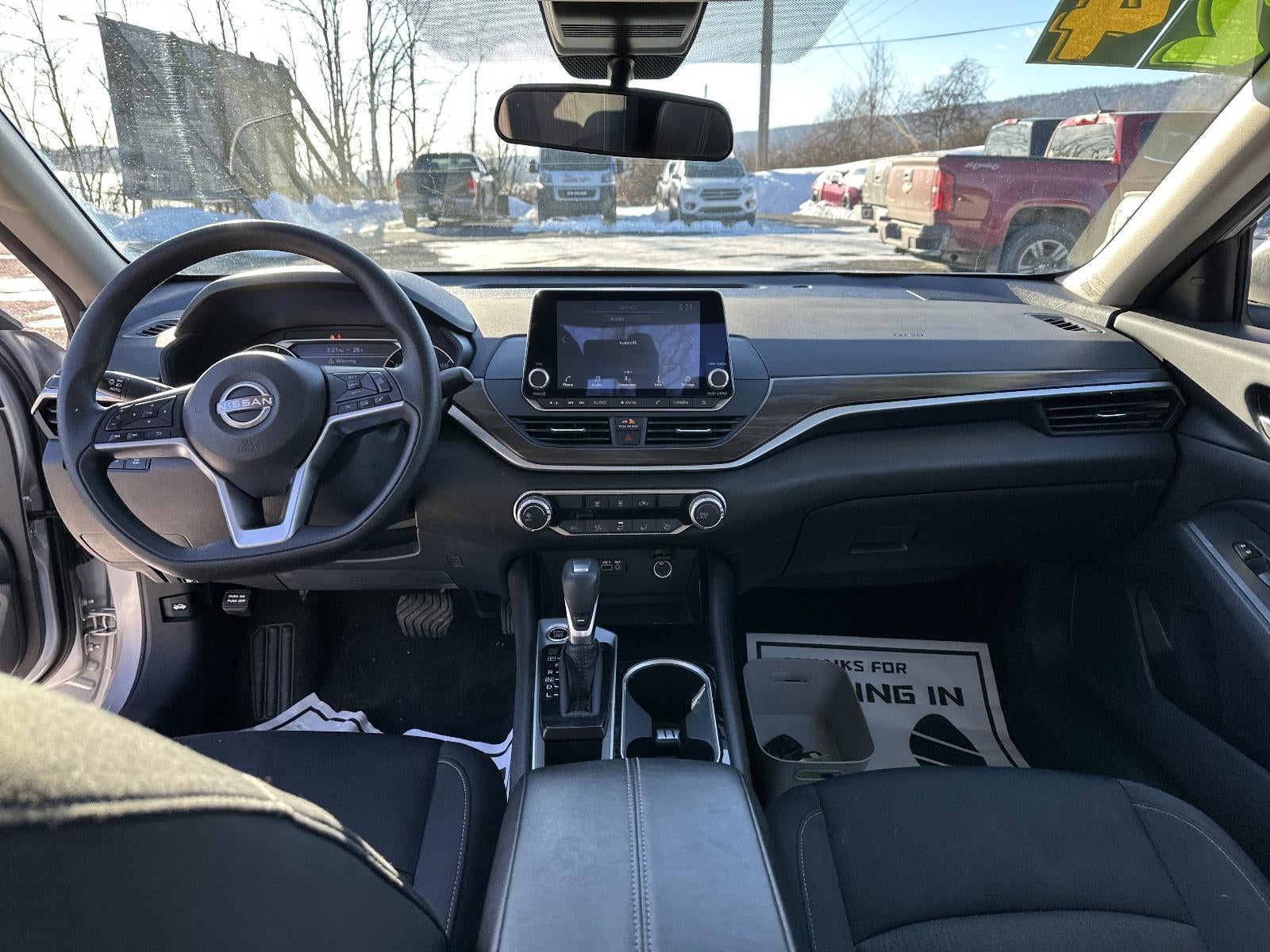 2024 Nissan Altima 2.5 SV Sedan