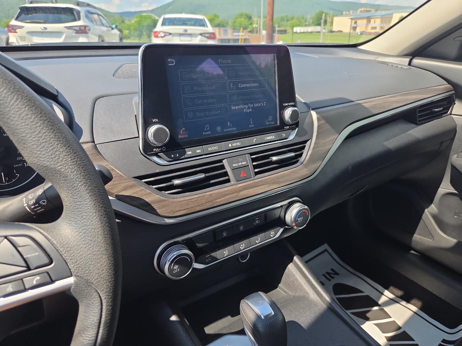 2025 Nissan Altima SV FWD