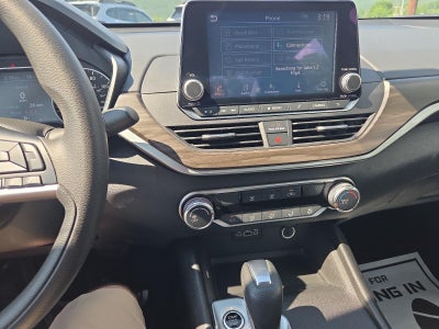 2025 Nissan Altima SV FWD