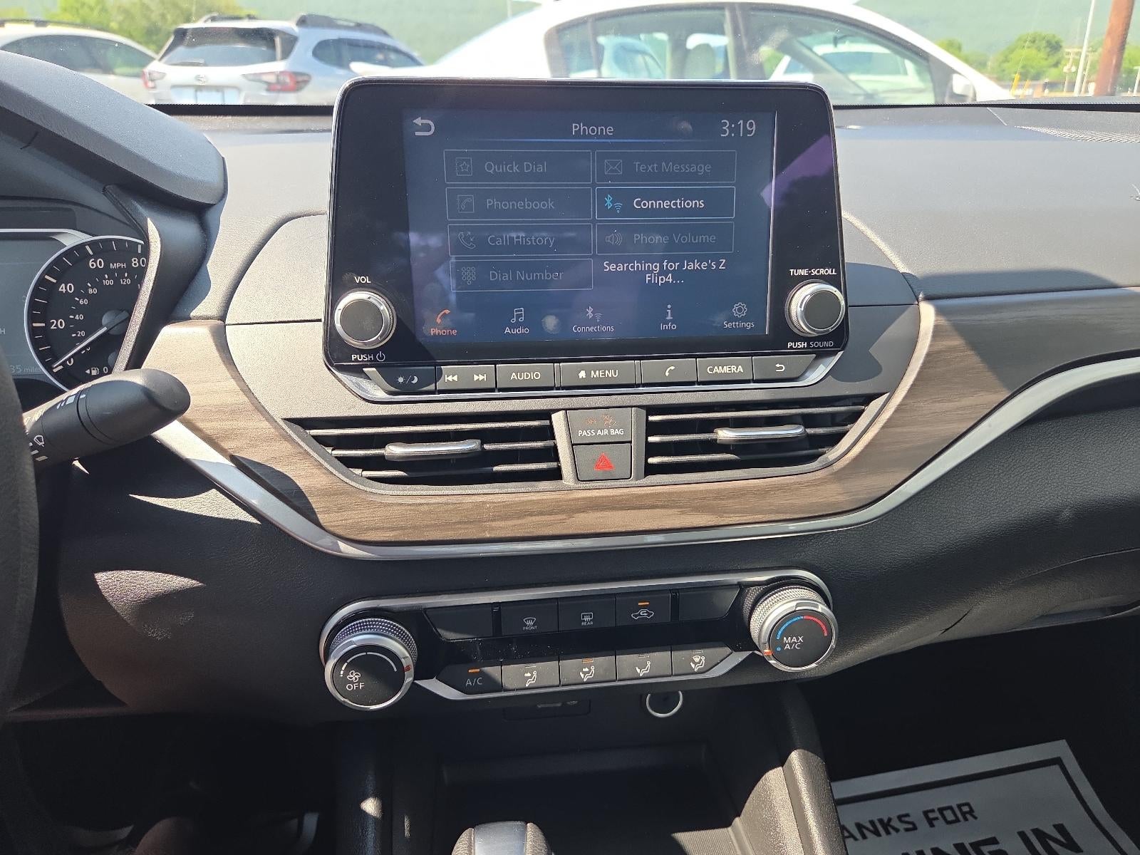 2025 Nissan Altima SV FWD