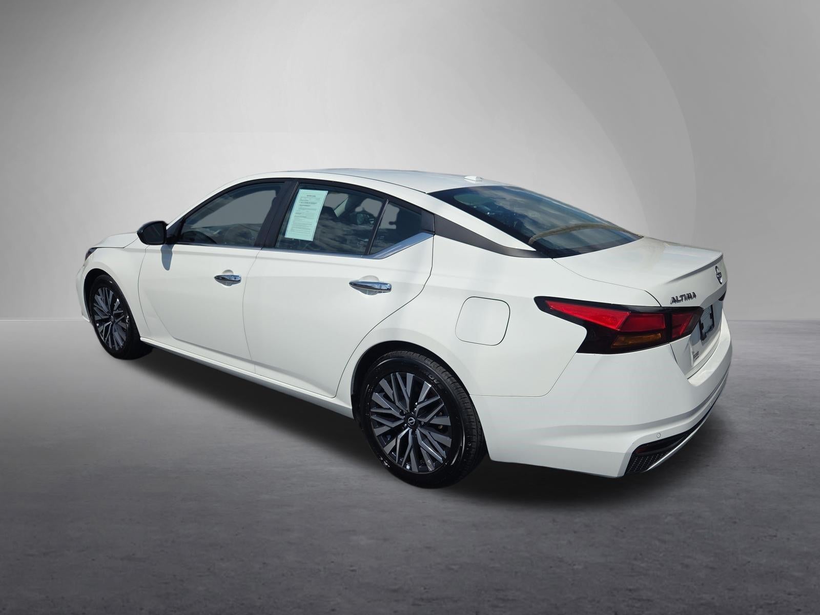 2025 Nissan Altima SV FWD