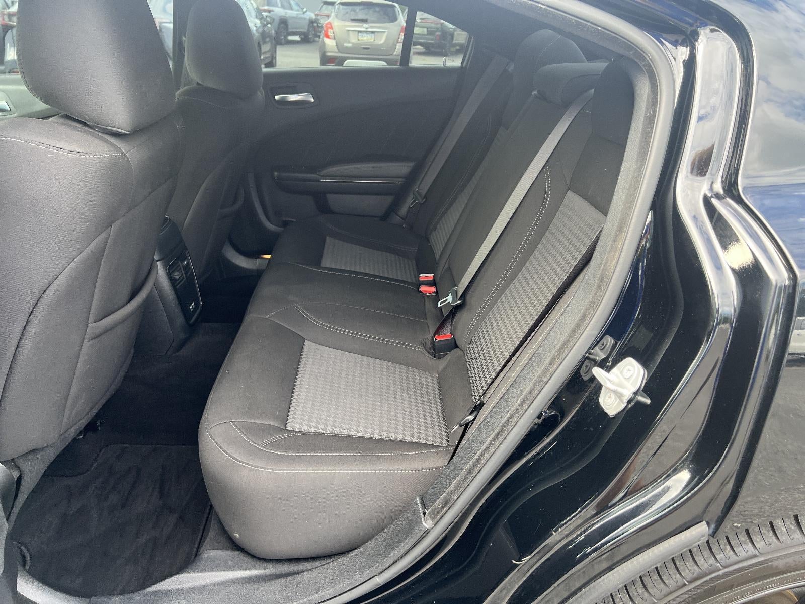 2021 Dodge Charger SXT RWD