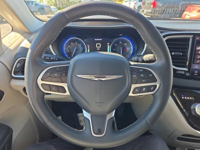 2024 Chrysler Pacifica Touring L FWD