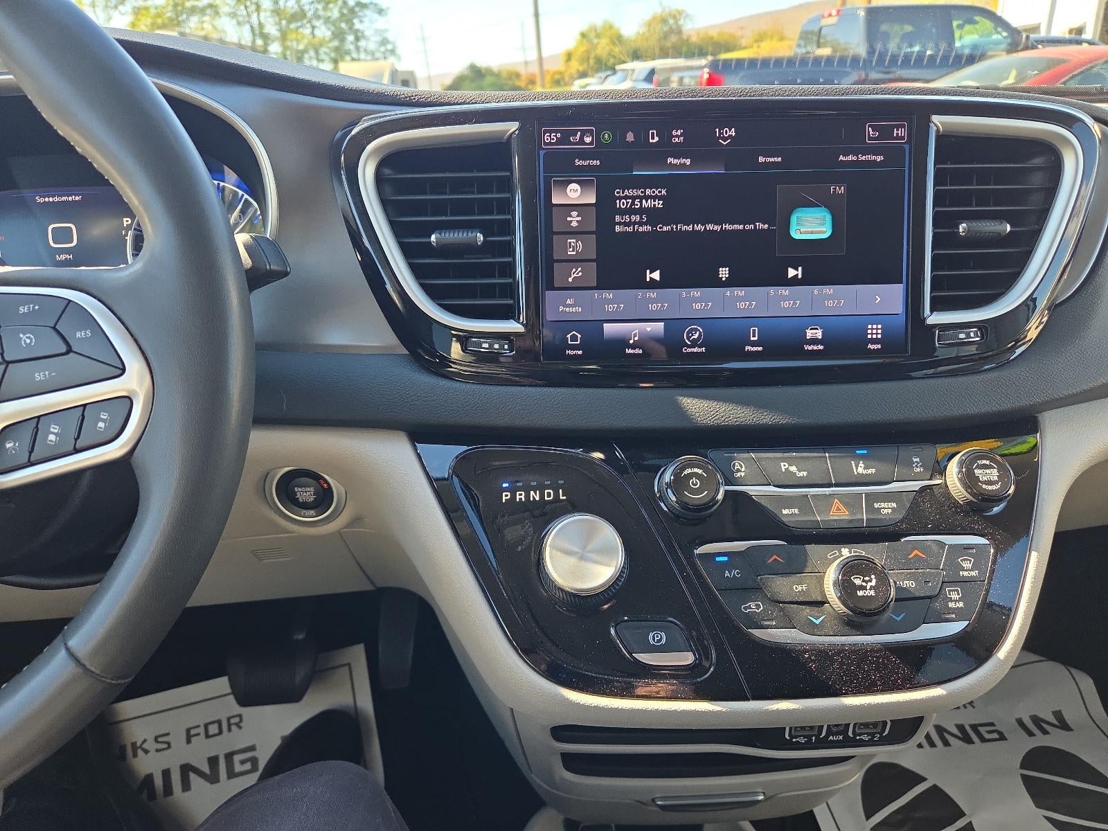 2024 Chrysler Pacifica Touring L FWD