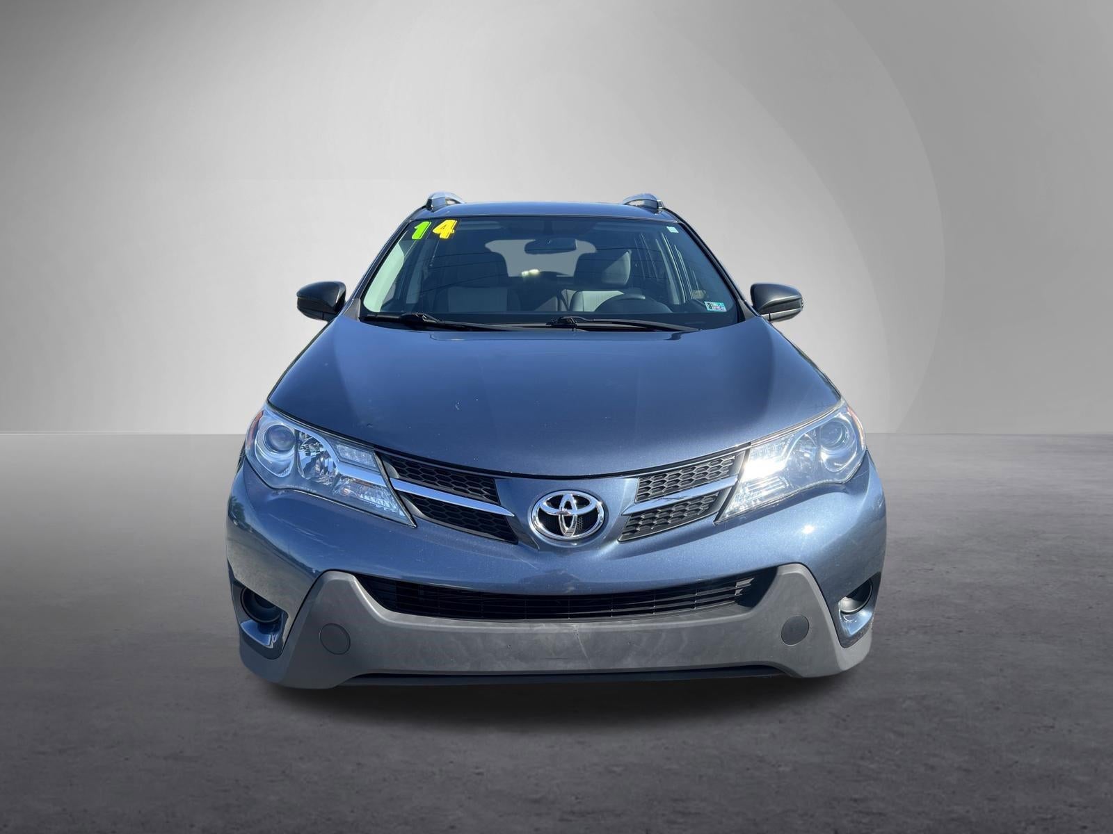 2014 Toyota RAV4 AWD 4dr LE (Natl)