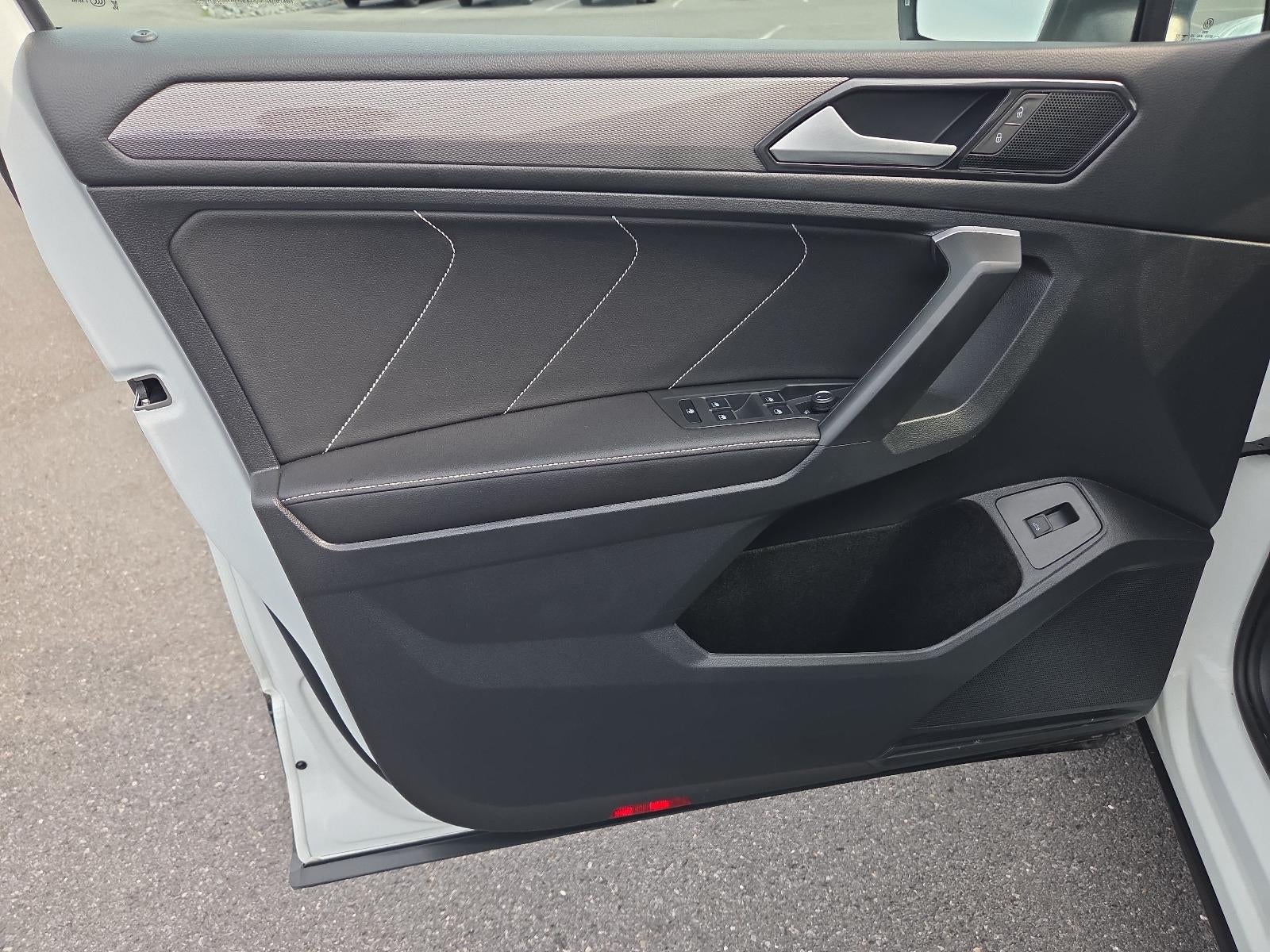 2024 Volkswagen Tiguan 2.0T SE 4MOTION
