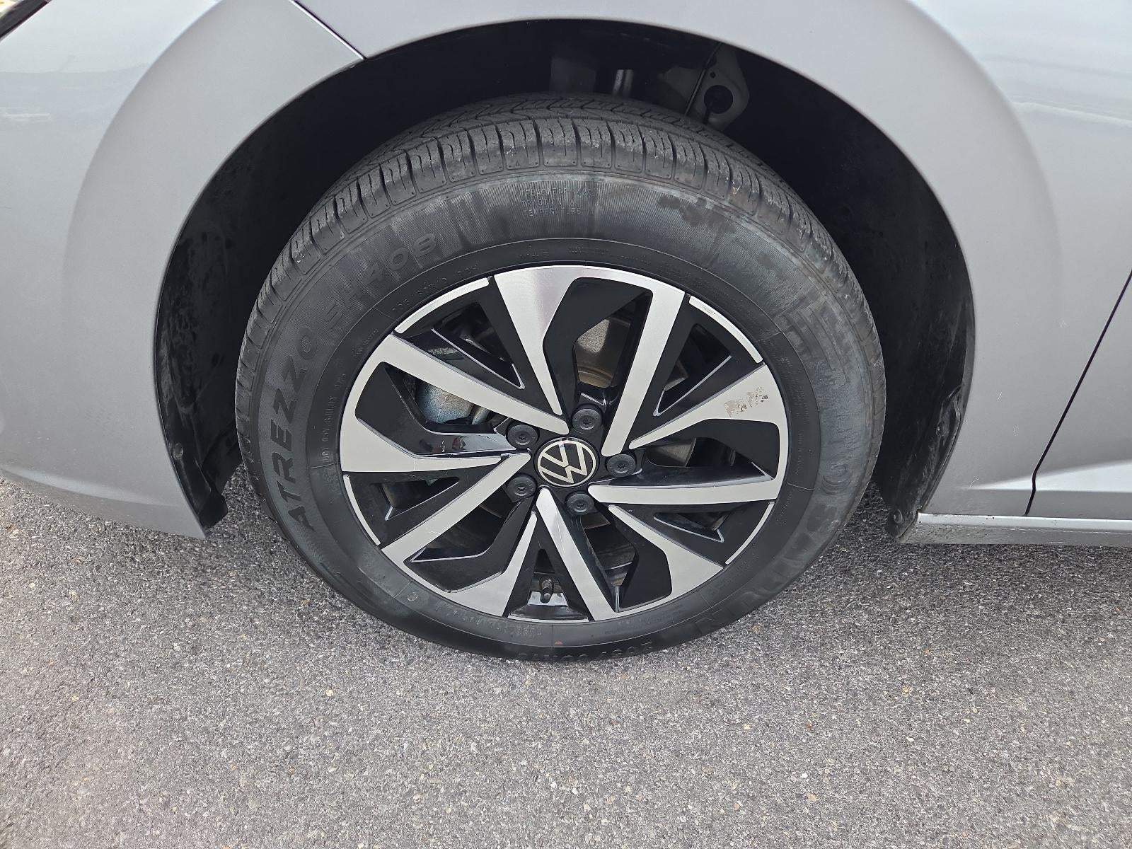 2024 Volkswagen Jetta S Auto