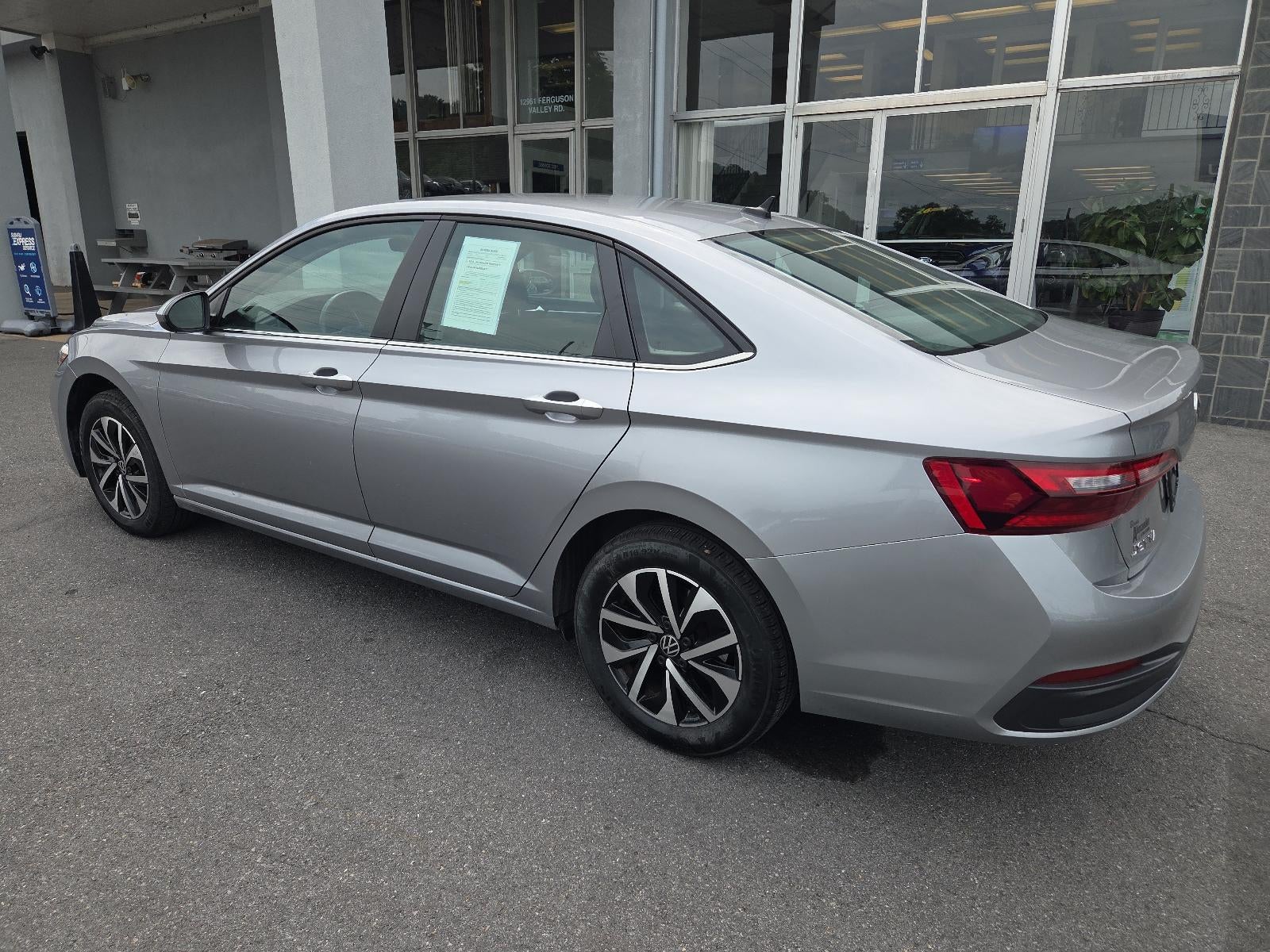 2024 Volkswagen Jetta S Auto