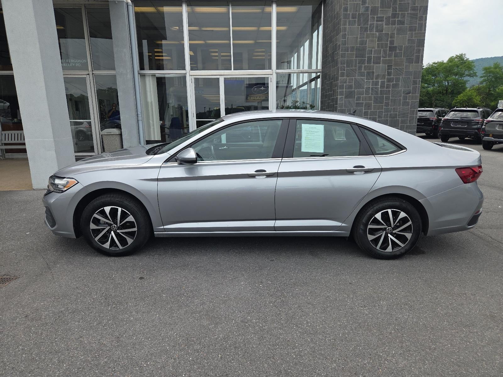 2024 Volkswagen Jetta S Auto