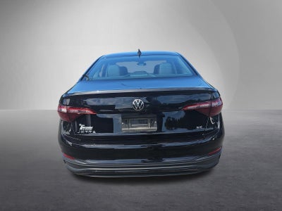 2024 Volkswagen Jetta SE Auto