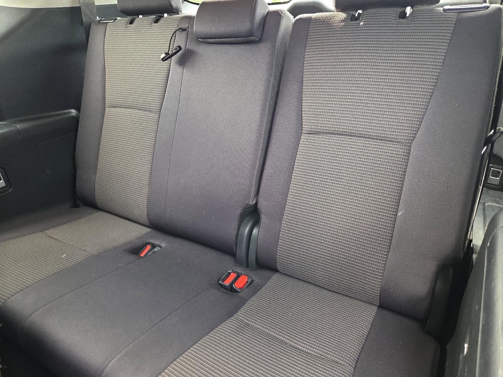 2024 Toyota Highlander LE AWD (SE)