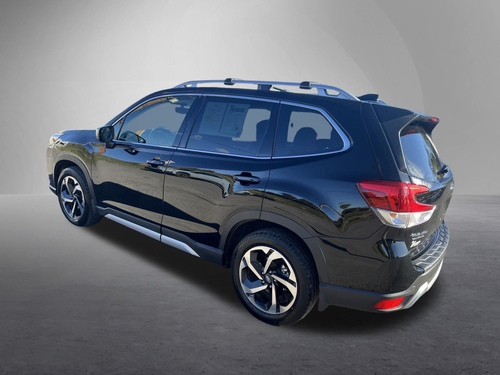 2022 Subaru Forester Touring CVT