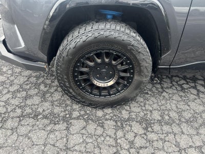 2019 Toyota RAV4 Hybrid XSE AWD (Natl)