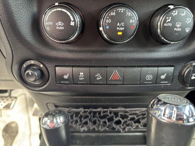 2015 Jeep Wrangler Unlimited 4WD 4dr Rubicon Hard Rock