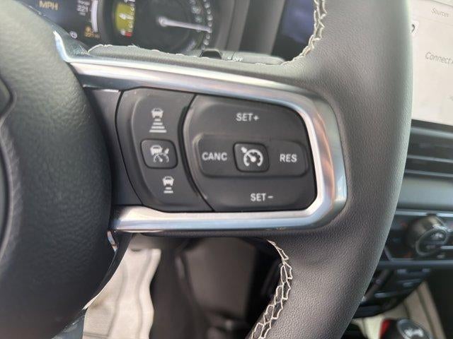 2025 Jeep Wrangler 4xe Sahara 4x4