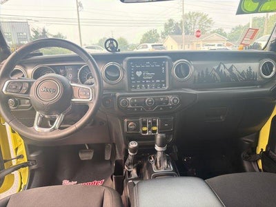 2023 Jeep Gladiator Overland 4x4 *Ltd Avail*