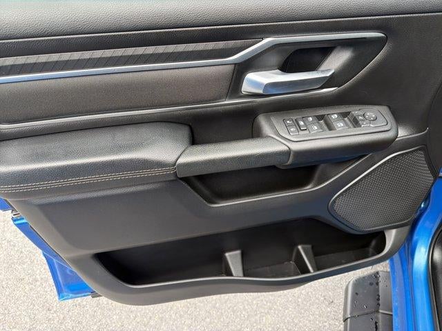 2025 RAM 1500 Big Horn 4x4 Crew Cab 5'7" Box