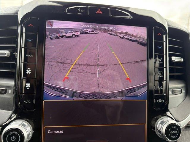 2025 RAM 1500 Big Horn 4x4 Crew Cab 5'7" Box