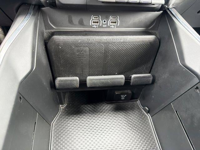 2025 RAM 1500 Big Horn 4x4 Crew Cab 5'7" Box