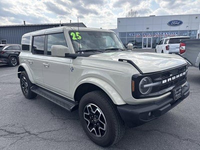 2025 Ford Bronco Outer Banks 4 Door 4x4