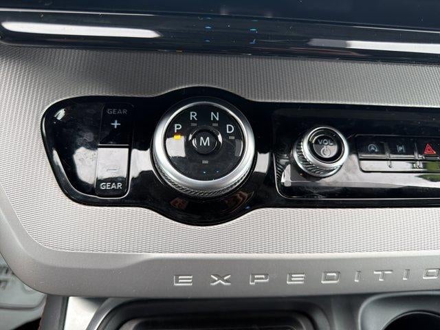 2025 Ford Expedition Max Active 4x4