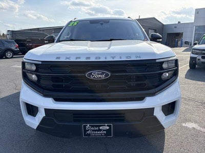 2025 Ford Expedition Max Active 4x4
