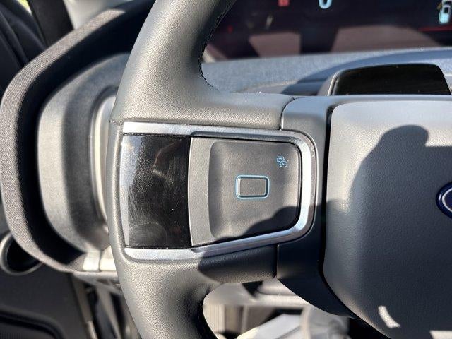 2025 Ford Expedition Max Active 4x4