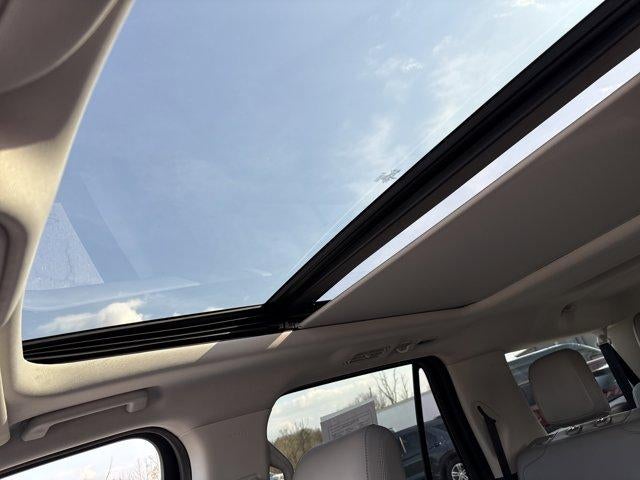 2025 Ford Expedition Max Active 4x4