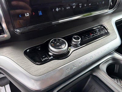 2025 Ford Expedition Max Platinum 4x4