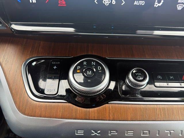 2025 Ford Expedition Max King Ranch 4x4