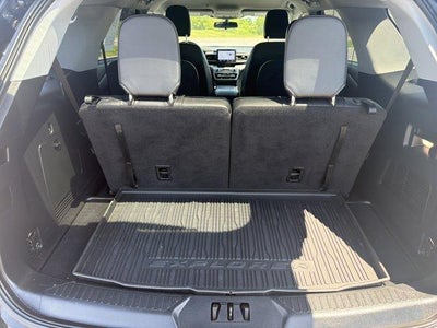 2022 Ford Explorer XLT 4WD