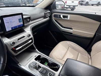 2022 Ford Explorer XLT 4WD