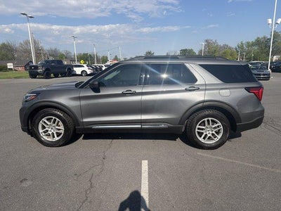 2025 Ford Explorer Active RWD