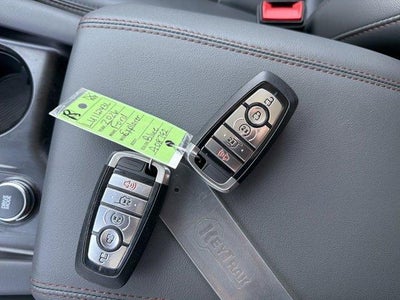 2026 Ford Explorer Active w/100A Pkg 4WD