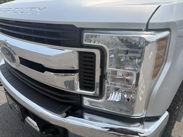 2018 Ford Super Duty F-250 SRW XLT 4WD Crew Cab 6.75' Box