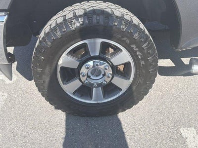 2015 Ford Super Duty F-250 SRW 4WD Crew Cab 6-3/4 Ft Box Lariat