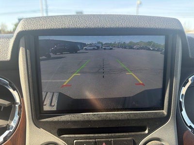 2015 Ford Super Duty F-250 SRW 4WD Crew Cab 6-3/4 Ft Box Lariat