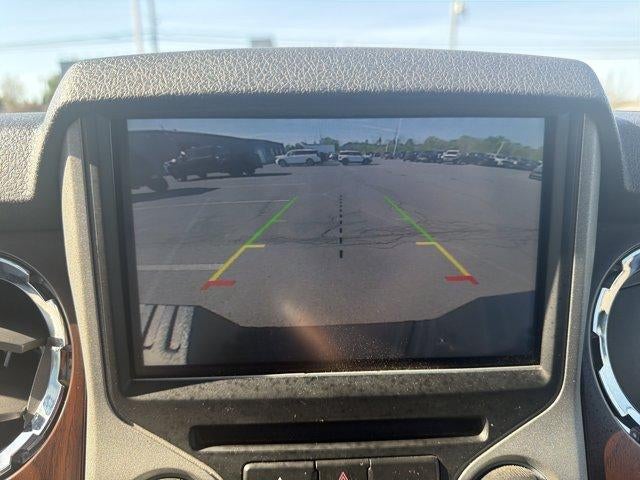 2015 Ford Super Duty F-250 SRW 4WD Crew Cab 6-3/4 Ft Box Lariat