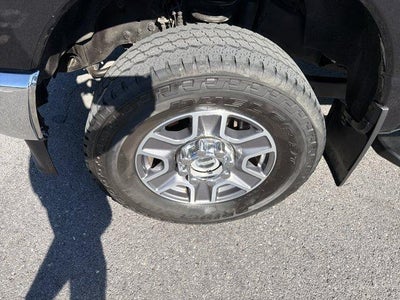2024 Ford Super Duty F-350 SRW LARIAT 4WD Crew Cab 6.75' Box