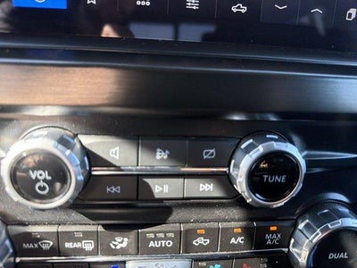 2024 Ford Super Duty F-350 SRW LARIAT 4WD Crew Cab 6.75' Box