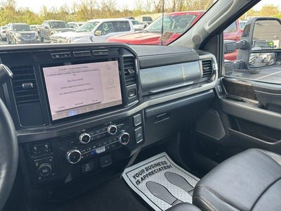 2024 Ford Super Duty F-350 SRW LARIAT 4WD Crew Cab 6.75' Box