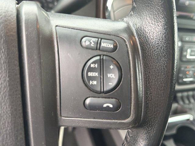 2016 Ford Super Duty F-450 DRW 4WD Crew Cab 8 Ft Box Lariat