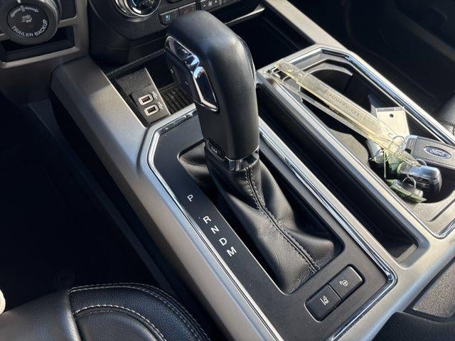 2020 Ford F-150 LARIAT 4WD SuperCrew 5.5' Box