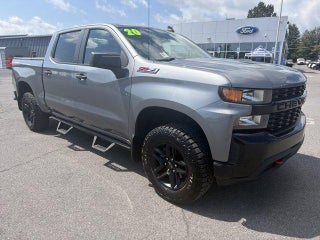 2020 Chevrolet Silverado 1500 Crew Cab Short Box 4-Wheel Drive Custom Trail Boss