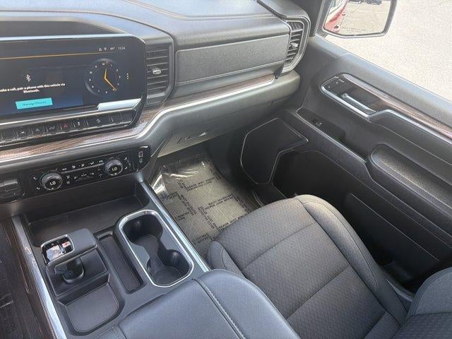 2023 Chevrolet Silverado 1500 Crew Cab Short Box 4-Wheel Drive RST