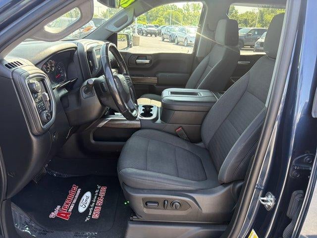 2020 Chevrolet Silverado 1500 Crew Cab Short Box 4-Wheel Drive RST